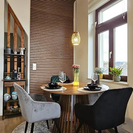 Modernes City-apartment Mit Panoramablick *