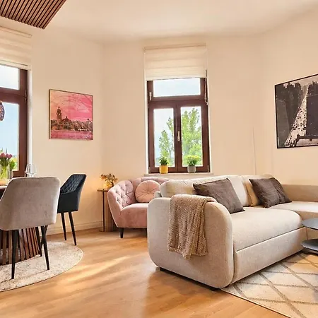 Apartment Modernes City-apartment Mit Panoramablick Wiesbaden